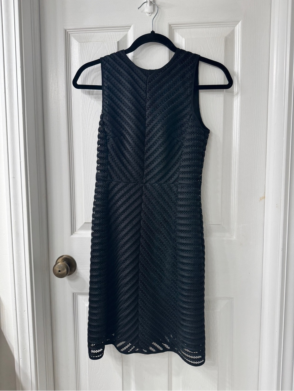 H&M Black Sleeveless Chevron Lace Fit-and-Flare Dress